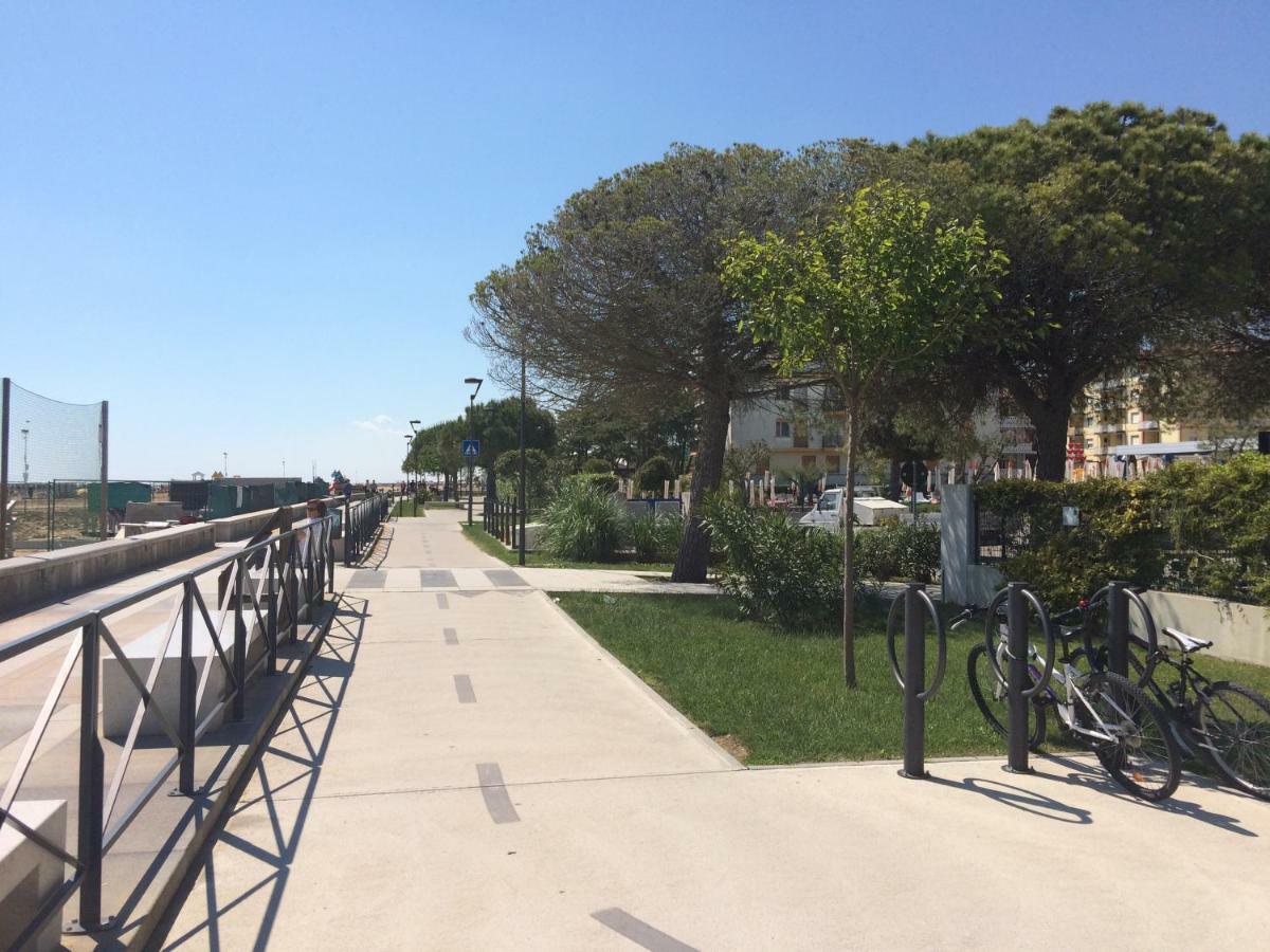 Giuliana - Appartamenti Bibione Exterior photo