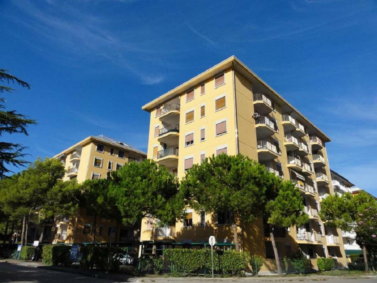 Giuliana - Appartamenti Bibione Exterior photo